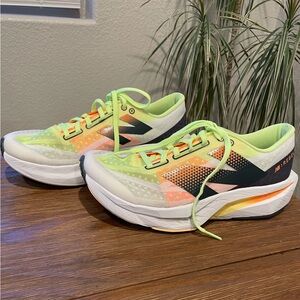 New Balance Rebel V4